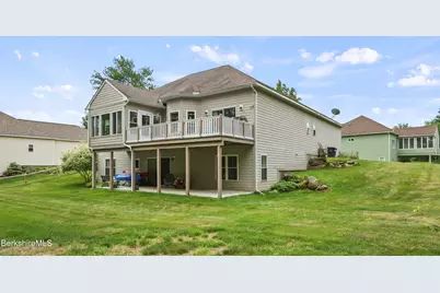275 Pine Cone Ln, Hinsdale, MA 01235 - Photo 16