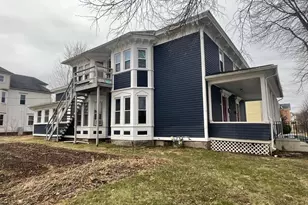29 Linden St, Pittsfield, MA 01201 - Photo 6