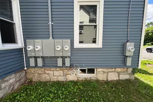 51 Orchard St, Pittsfield, MA 01201 - Photo 4