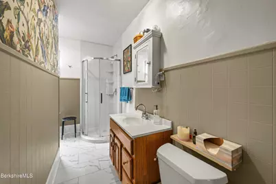 35 Summer St, Adams, MA 01220 - Photo 26