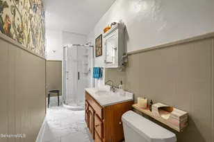 35 Summer St, Adams, MA 01220 - Photo 26