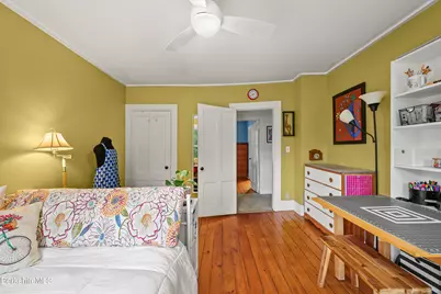 35 Summer St, Adams, MA 01220 - Photo 24