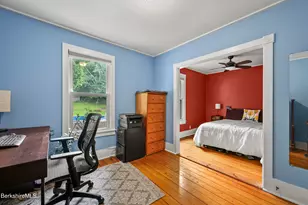 35 Summer St, Adams, MA 01220 - Photo 22
