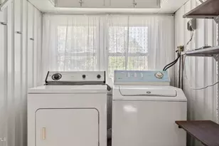 1 Mountain Dr, Pittsfield, MA 01201 - Photo 40