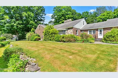 1 Mountain Dr, Pittsfield, MA 01201 - Photo 2