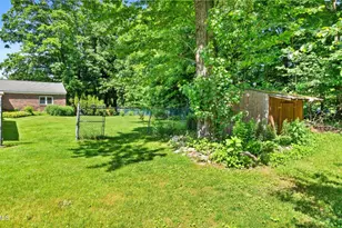1 Mountain Dr, Pittsfield, MA 01201 - Photo 8