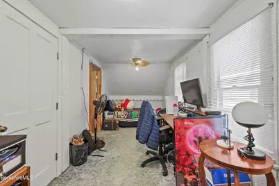 8 Glenn St, Adams, MA 01220 - Photo 26