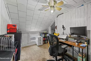 8 Glenn St, Adams, MA 01220 - Photo 22