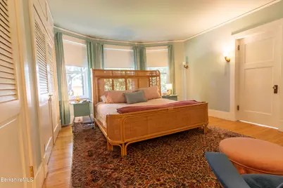 19 Cliffwood St, Lenox, MA 01240 - Photo 40
