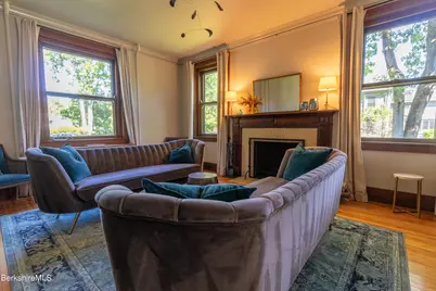 19 Cliffwood St, Lenox, MA 01240 - Photo 16