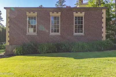 19 Cliffwood St, Lenox, MA 01240 - Photo 74