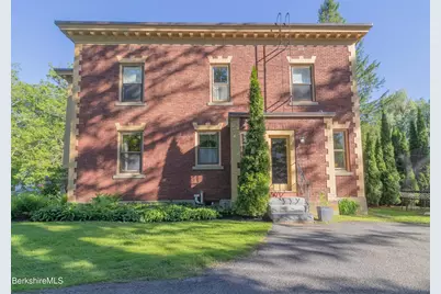 19 Cliffwood St, Lenox, MA 01240 - Photo 6