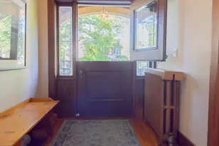 19 Cliffwood St, Lenox, MA 01240 - Photo 10