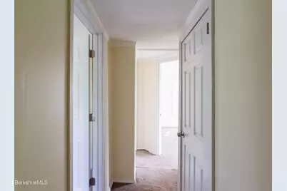 73 Westchester Ave, Pittsfield, MA 01201 - Photo 18
