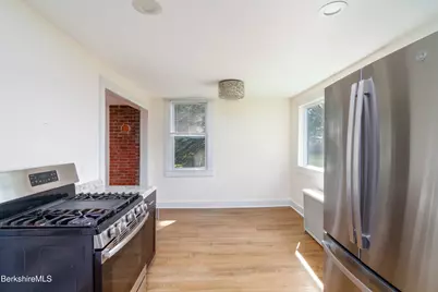 73 Westchester Ave, Pittsfield, MA 01201 - Photo 14