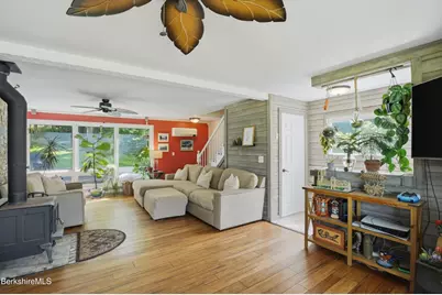 491 Main Rd, Savoy, MA 01256 - Photo 6