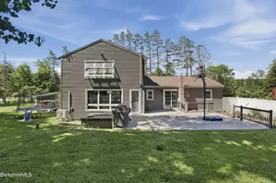 491 Main Rd, Savoy, MA 01256 - Photo 30