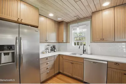 491 Main Rd, Savoy, MA 01256 - Photo 26