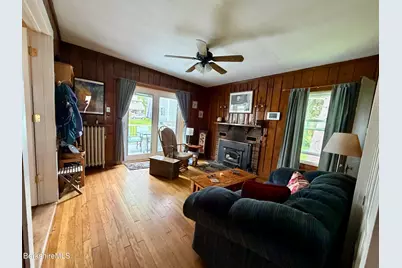 33 Reuter Ave, Pittsfield, MA 01201 - Photo 18