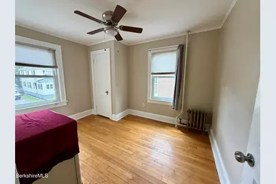 33 Reuter Ave, Pittsfield, MA 01201 - Photo 22