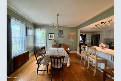 33 Reuter Ave, Pittsfield, MA 01201 - Photo 14