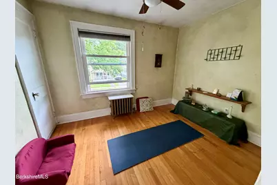 33 Reuter Ave, Pittsfield, MA 01201 - Photo 20
