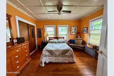 33 Reuter Ave, Pittsfield, MA 01201 - Photo 18
