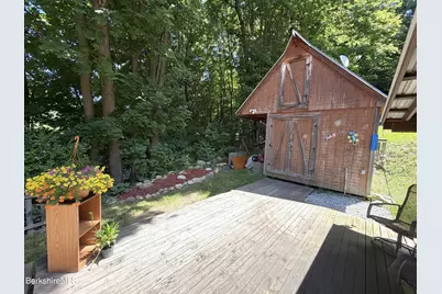 30 Richview Ave, North Adams, MA 01247 - Photo 28