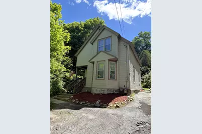 30 Richview Ave, North Adams, MA 01247 - Photo 2