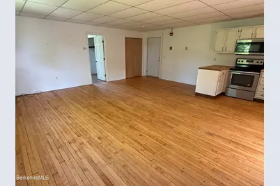 55 Crystal St #7, Lenox, MA 01240 - Photo 4