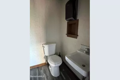 100 Wendell (Suite 2) Ave, Pittsfield, MA 01201 - Photo 12