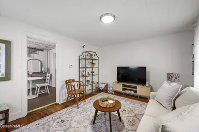 44 Pecks Rd, Pittsfield, MA 01201 - Photo 4