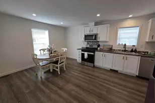 395 Cheshire Rd, Pittsfield, MA 01201 - Photo 6