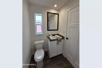 395 Cheshire Rd #113, Pittsfield, MA 01201 - Photo 16