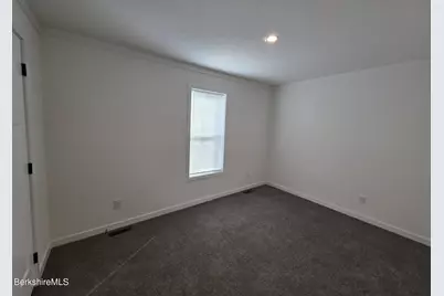 395 Cheshire Rd #113, Pittsfield, MA 01201 - Photo 20