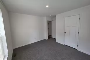 395 Cheshire Rd, Pittsfield, MA 01201 - Photo 18
