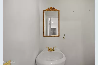 22 Maple St, Adams, MA 01220 - Photo 20