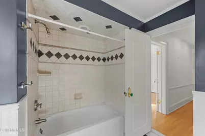 22 Maple St, Adams, MA 01220 - Photo 32