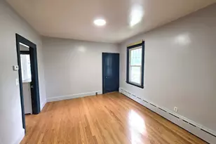 22 Maple St, Adams, MA 01220 - Photo 10