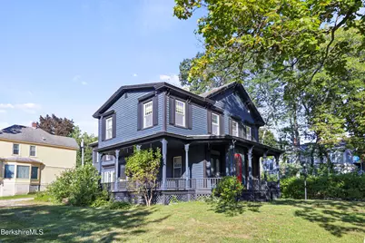 22 Maple St, Adams, MA 01220 - Photo 4
