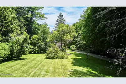 10 Prospect Hill Rd, Stockbridge, MA 01262 - Photo 12