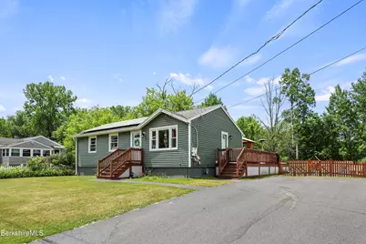 135 Tamarack Ave, Lee, MA 01238 - Photo 2