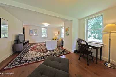 133 Holmes Rd, Pittsfield, MA 01201 - Photo 20
