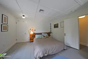 133 Holmes Rd, Pittsfield, MA 01201 - Photo 38