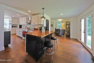 133 Holmes Rd, Pittsfield, MA 01201 - Photo 22