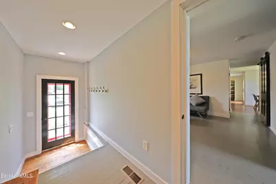 133 Holmes Rd, Pittsfield, MA 01201 - Photo 26