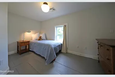 133 Holmes Rd, Pittsfield, MA 01201 - Photo 40