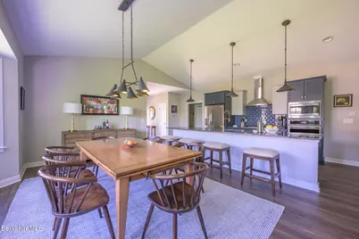 4 Fawn Ln, Pittsfield, MA 01201 - Photo 8