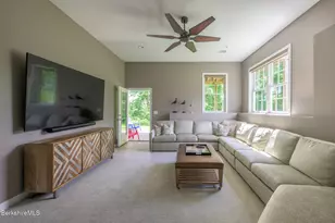 4 Fawn Ln, Pittsfield, MA 01201 - Photo 36