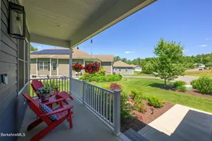 4 Fawn Ln, Pittsfield, MA 01201 - Photo 4